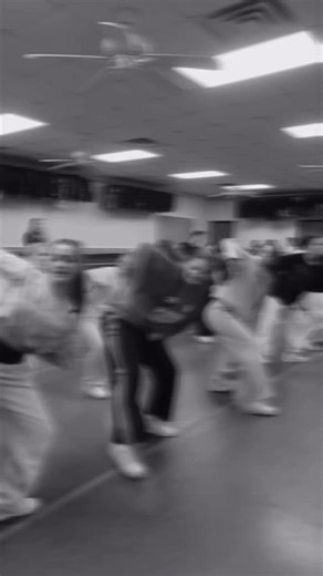 Steps N Motion Dance Studio on Instagram: "Motion teams have put in the work! Can’t wait to see “Halftime” perform at @dancethemagic Lights! Camera! Magic! Event at @universalorlando next weekend! 🩵🌎🎬 ⭐️ Video @jenna.spalding"