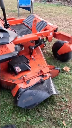 Leaf Mulching Modification Trick I Don’t Rake My Leafs #shorts #mower # lawn