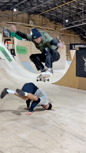 When a Breakdancer pulls up to the Skatepark