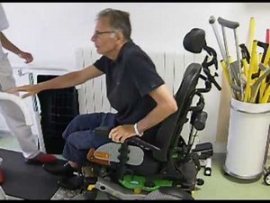 Syndrome pyramidal : quand faciliter l’extension des membres inf. ?