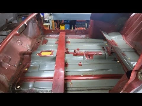 Classic Mini MPI Build Floor finally clean ish.