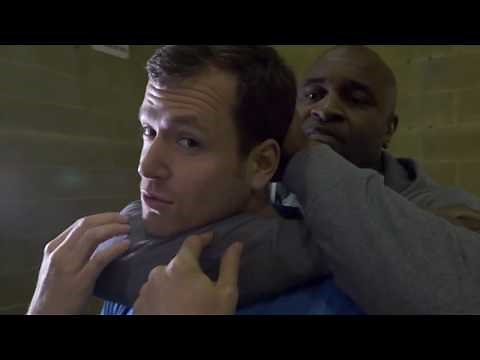 How To Get Out Of A Headlock Using Aikido