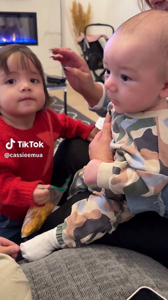 smell is stinky feet! “okayyyyy!”🤣 chevy meeting kaeli & baby g for the first time😭 my heart is exploding!!!🥹❤️ #baby #fyp