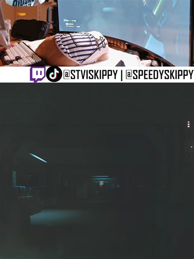 WHY IS IT HERE?? 💀 #AlienIsolation #GamingShorts #HorrorGames Every sound. Every step. Pure fear. Alien: Isolation never lets you breathe. 👽