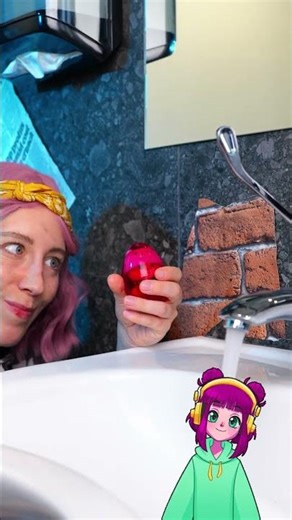 Egg-cellent DIY: Create Your Own Magical Soap! 🧼✨