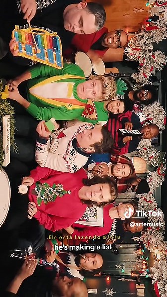 Santa Claus Coming to Town: One Direction Christmas Celebration