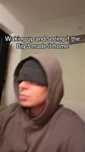 Tenshi on Instagram: "Morioh tee drop?? #jojosbizarreadventure"