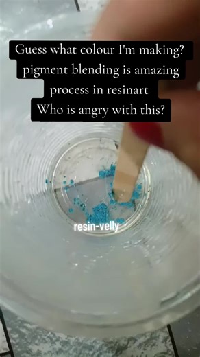 #creatorsearchinsights Guess what color I'm making.You won’t believe these pigment powder transformations!Vivid Pigment Powder Art, Color Magic with Pigment, Metallic Pigments Tutorial #resinvelly #pigmentpowder #arttutorial #metallicart