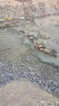 "Massive Mountain Breaking | Workers' Hard Work & Loader's Power 🚜💥" #TractorTrolley #Stone #Worker