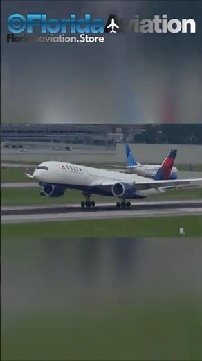 Airbus A350 Smooth Landing at the World’s Busiest Airport | Plane Spotting 4K Heavy Aircraft