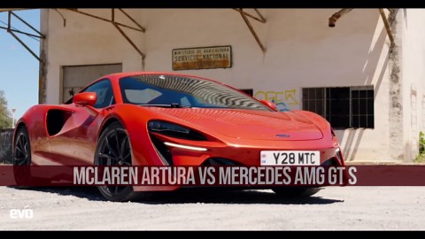 McLaren Artura vs Mercedes AMG GT S