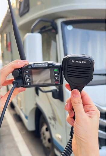 It’s Global-PTT V1 walkie-talkie.#radios #globalptt #walkietalkie #POC #intercom #operation @global ptt England shop @global ptt service