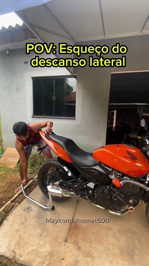 Humor com a Moto Hornet 600