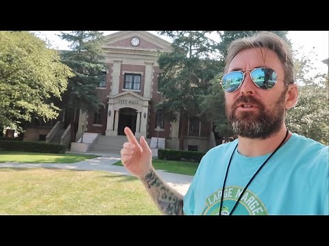 Walking The Backlot At Universal Studios Hollywood - VIP Tour & Back To The Future Courthouse Square