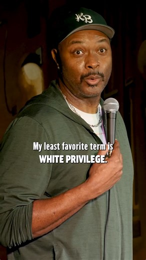 Does Kevin Bozeman believe in white privilege? 🤔 See Kevin LIVE Oct. 24 - 26 at Cap City Comedy Club - Austin! Tickets here: https://bit.ly/3J1g6Js #standupcomedy #whiteprivilege #kevinbozeman #capcitycomedy | Helium Comedy Studios
