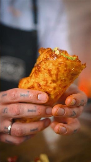 Prosty serowy placek wrap. #foxxgotuje #przepis #ser #sniadanie