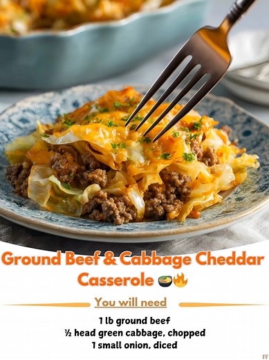 2.9K views | Ground  Beef & Cabbage Cheddar Casserole  Hearty, creamy, and packed with comforting flavor, this beef and cabbage bake is the perfect way to turn humble ingredients into a satisfying dinner  Ingredients : * 1 lb ground beef * ½ head green cabbage, chopped * 1 small onion, diced ..... Full Recipe in Coʍmеոτ   | Homemade Cooking Mama's | Facebook