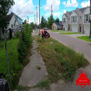 21 reactions | Man THREATENS me with a GUN when I wouldn't COMPLY with his REQUEST #mowing #edging #cleanup #asmr #satisfying #sbmowing #cleaning #overgrownyard #fyp #fypシ #viral #viralvideo #transformation #overgrown #maruyama | Free Lawn Care | Facebook