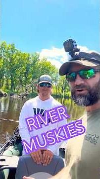 HOW TO FISH RIVER MUSKIES 🧐 #fishing #muskyfishing #musky #muskie #river #floating #riverfishing