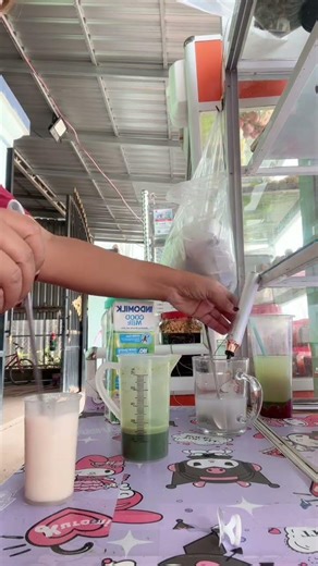 🍵 Matcha & Strawberry Fusion | The Ultimate Refreshing Layered Drink