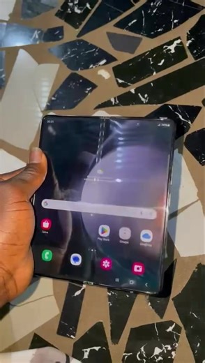 📱 Samsung Galaxy Z Fold 5 – 512 Go (Original) Disponible dès maintenant chez SK-SERVICES ! ✅ Produit 100 % original ✅ Garantie & service après-vente 📞 Contact : 61 41 41 04 En anglais 👇👇👇 📱 Samsung Galaxy Z Fold 5 – 512 GB (Original) Available now at SK-SERVICES! ✅ 100% Original Product ✅ Warranty & After-Sales Service 📞 Contact: 61 41 41 04 | SK Global services