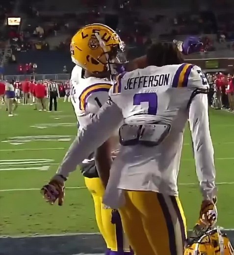 Griddy Bros: Justin Jefferson & Ja'Marr Chase NFL Dance