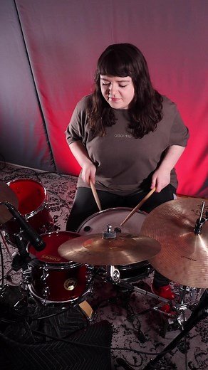 Experimenting with creating a groove in 7 using the paradiddle and double paradiddle rudiments! 🥁🔥 #drumsolo #drumgroove #creativedrummer #drumchops #tapedelay #zildjian #vicfirth | Lindsay Artkop