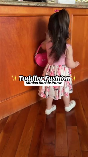 @Miniso Official did it again! Their Barbie collection is the cutest! 💕✨ #miniso #barbie #bag #tiktokshopcreatorpicks #shoppablevideo #viraltiktokshop #pollenshoppingstore