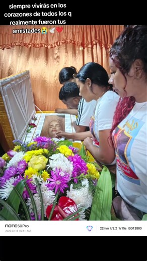 Videos de G.Vikii🍒 (@viki63359) con “Un Angel Llora - Annette Moreno”