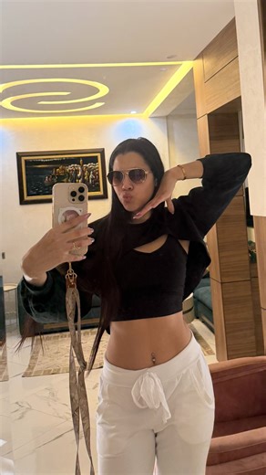 Bassma.drft on Instagram: "75 hard - day 25💅🏻📸🎬🍣 You’re the greatest project you’ll ever work on. Restart.Reset. Refocus.As many times you need🪽#75hardchallenge #2026goals #healthylifestyle"