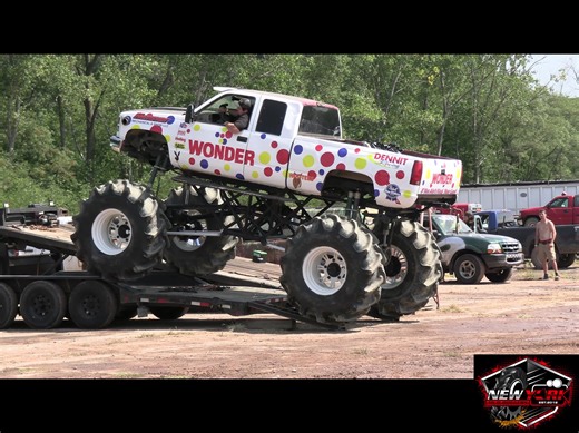 3.5K views · 49 reactions | Lake Alice Mud Bog Water Port NY . OFF ROAD MUD PARK #lakealicemudbogs #lakealicemudbog #newyorkmudboggers #megatrucks | New York Mud Boggers | Facebook