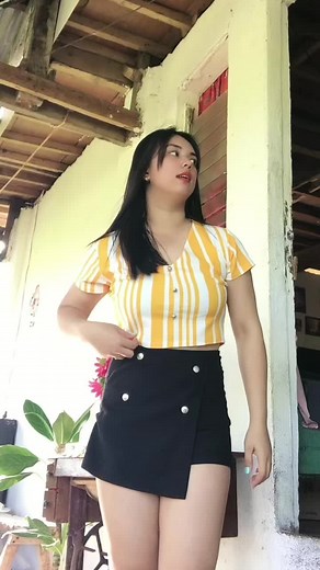 Casual Dance Routine in Rustic Outdoor Setting