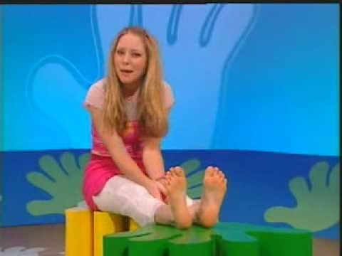 Hi-5 Charli's happy feet