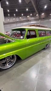 1966 Chevrolet Suburban @texaseliteautoshowcase #reels #1966chevroletsuburban #classicchevrolet #classiccars #classiccarshow #texaseliteautoshowcase | 713classiccars