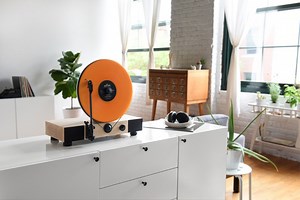 Floating Record Vertical Turntable