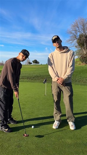 99 Percent on Instagram: "Can your putter do this? ⛳️ #Labgolf #Labputter #Golf #Golfer #Putter"