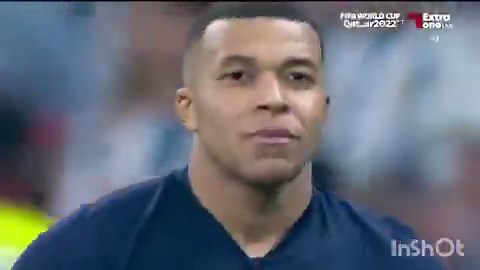 حنا شلون قدرنا نتحمل نكمل هالمباراة آخر الدقايق؟قسم بالله مب مبالغة بس ارعب شي شفته بتاريخ كرة القدم