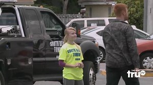 The newest addition to the crew has some nifty moves. But she better be careful because those moves might just put her in serious danger! Here's a SNEAK PEEK of tonight's ALL-NEW #SouthBeachTow | South Beach Tow