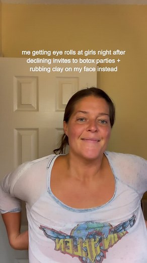 @100percentpure deep detox mask is so good. Powered by tea tree, neem, and French green clay - this mask has a cooling feeling and i love it for an EOD wind. I’ve got @100percentpure linked in my bio for ya! 🪴 | Feel More Gooder