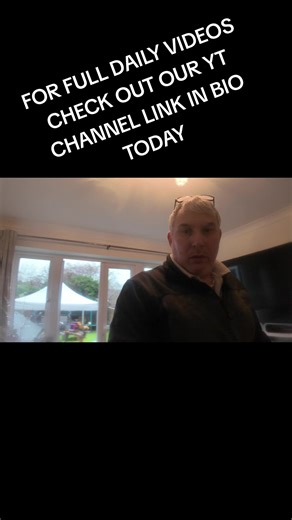 Today we replace an entire wren kitchens doors all the panels plinths cornice and light pelmet. because the doors are delaminated. #wrenkitchen #howto #hintsandtips #diy #advice