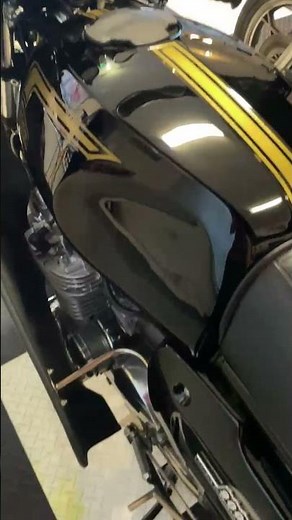 ID1954 Kawasaki Z-1 Rickman 243km rivet MC collection