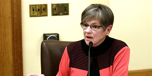 Gov. Kelly Announces 40 bridge projects receive more than $40M