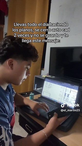 Memes de arquitectura y situaciones divertidas con AutoCAD