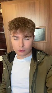 Understanding Gestures: A Guide to Body Language