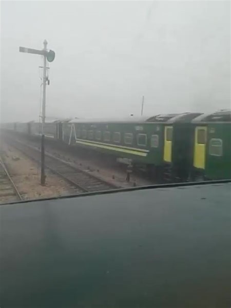 In the thickest of fog, when rest stops, Pakistan Railways is at your service. Your support for the national railway means a lot. 🚆🇵🇰 | Pakistan Railways