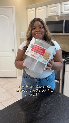 Unboxing @Cambro PR and honestly... these containers are everything. I use them for starter feedings, pre-measuring ingredients and even proofing dough. They’re durable, stackable, and kitchen-lifesavers. I even gave them in larger sizes! Started with one, now they're a staple in my microbakery. Grateful for this little milestone! | Vine & Co. Sourdough