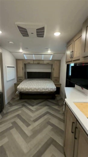 Used 2023 Ember 21MRK Travel Trailer $26,900 Murphy Bed