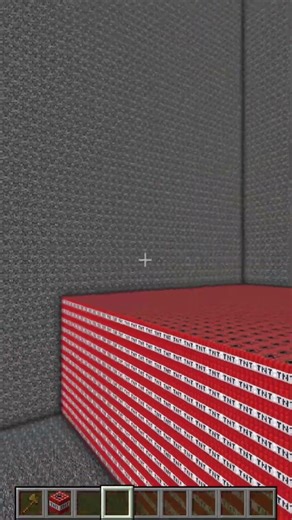 CHCE WYSADZIC? #shorts #minecraft