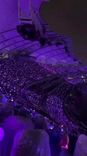 This army wave video, so magical 😭🥺💜