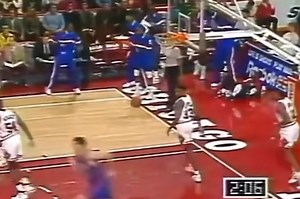 146K views · 2.9K reactions | On November 11, 1992 Chicago’s Michael Jordan hits a buzzer beater to take down Detroit 98-96 in overtime in another classic Bulls/Pistons battle. Jordan led the Bulls to victory with 37 points, 10 rebounds and 4 assists. Isiah Thomas finished with 32 points, 8 assists and 6 rebounds for the Pistons while Joe Dumars added 22 points. #MJ23 #AirJordan #HisAirness | Davenport Sports Network | Facebook